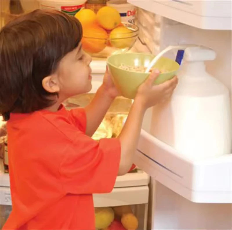 Automatic drink dispenser
